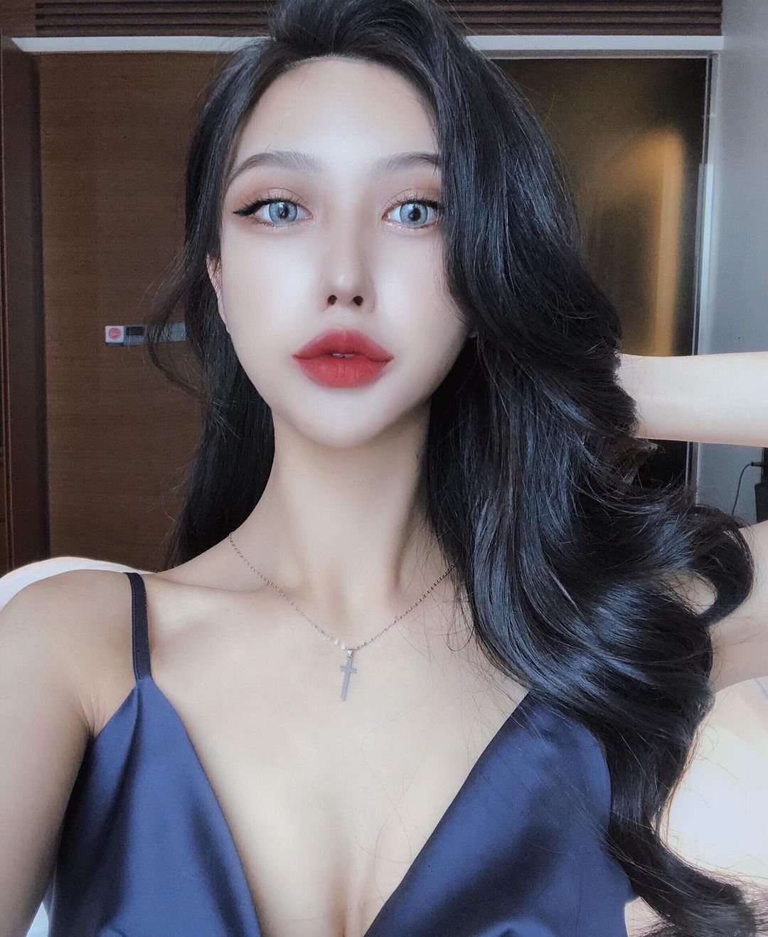 권아윤